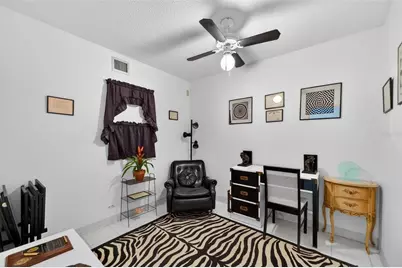 1111 N Gulfstream Avenue #16D, Sarasota, FL 34236 - Photo 26