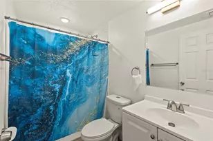 4821 Elfrida Ave, Sarasota, FL 34235 - Photo 8