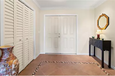 7926 Cypress Lake Drive, Sarasota, FL 34243 - Photo 4