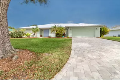 7926 Cypress Lake Drive, Sarasota, FL 34243 - Photo 1