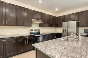 7422 35th Ln E, Sarasota, FL 34243 - Photo 12