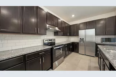 7422 35th Lane E, Sarasota, FL 34243 - Photo 14