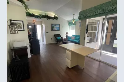 4008 37th Street Court W, Bradenton, FL 34205 - Photo 4