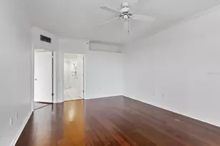 5420 Eagles Point Cir, Sarasota, FL 34231 - Photo 16