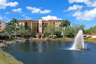 5420 Eagles Point Cir, Sarasota, FL 34231 - Photo 2