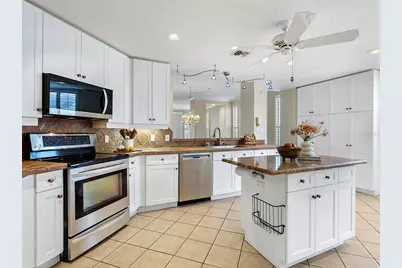 5420 Eagles Point Circle #106, Sarasota, FL 34231 - Photo 12