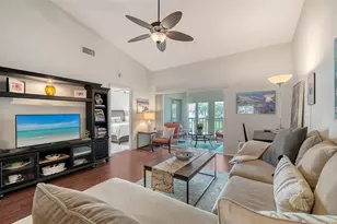 4244 Madeira Ct, Sarasota, FL 34233 - Photo 6