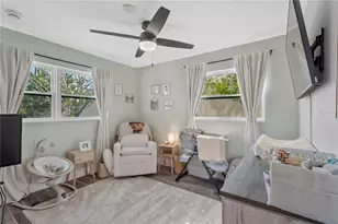 1867 Maryland Ave NE, Saint Petersburg, FL 33703 - Photo 18