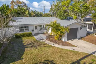 1867 Maryland Ave NE, Saint Petersburg, FL 33703 - Photo 1