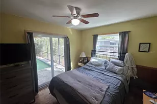 1015 Rhodes Ave, Sarasota, FL 34237 - Photo 6