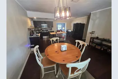 1015 Rhodes Avenue, Sarasota, FL 34237 - Photo 4