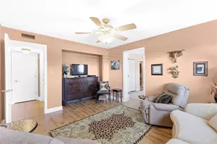 1600 1st Ave W, Bradenton, FL 34205 - Photo 14