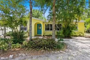 2202 Hyde Park St, Sarasota, FL 34239 - Photo 1