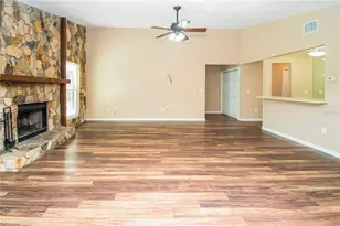 4067 Lancaster Dr, Sarasota, FL 34241 - Photo 14