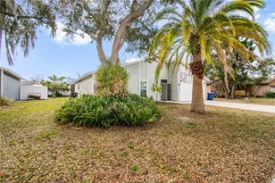 4067 Lancaster Dr, Sarasota, FL 34241 - Photo 2