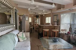 555 Montreal Ave, Melbourne, FL 32935 - Photo 4