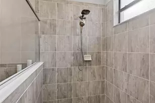 710 Acacia Ct, Bradenton, FL 34212 - Photo 36