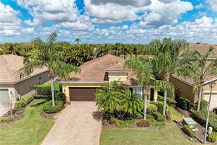 9007 Hammock Edge Pl, Bradenton, FL 34212 - Photo 2