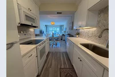 3808 Gulf Of Mexico Drive #E105, Longboat Key, FL 34228 - Photo 6