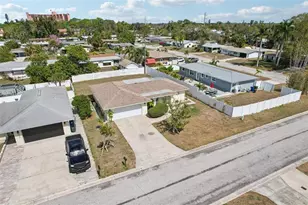 1741 Bayonne St, Sarasota, FL 34231 - Photo 54