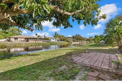 1111 77th Street NW, Bradenton, FL 34209 - Photo 20