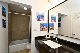 7150 N Tamiami Trl, Sarasota, FL 34243 - Photo 6