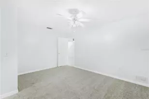 1016 26th St W, Bradenton, FL 34205 - Photo 18