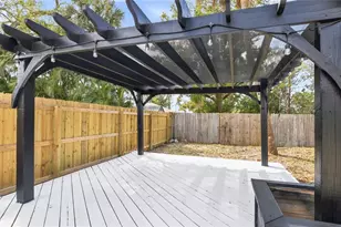 1016 26th St W, Bradenton, FL 34205 - Photo 32