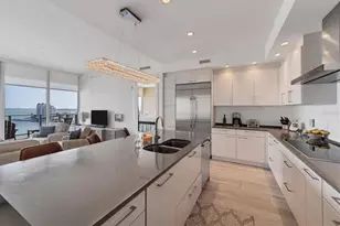 1155 N Gulfstream Ave, Sarasota, FL 34236 - Photo 10