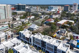 211 Cosmopolitan Ct, Sarasota, FL 34236 - Photo 48