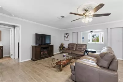 4240 Shamrock Drive, Venice, FL 34293 - Photo 6