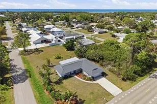 4240 Shamrock Dr, Venice, FL 34293 - Photo 38