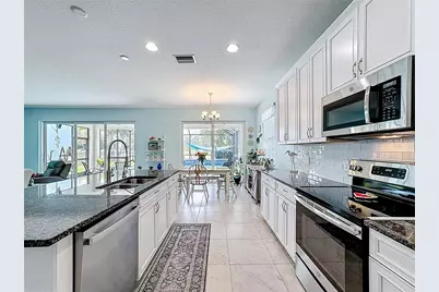 11437 Montserrat Drive, Venice, FL 34293 - Photo 18