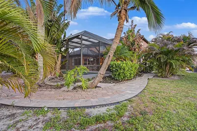 7797 Arolla Pine Boulevard, Sarasota, FL 34240 - Photo 38