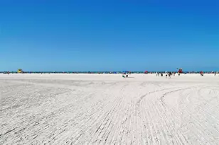 3415 Woodmont Dr, Sarasota, FL 34232 - Photo 38