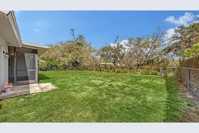 3415 Woodmont Drive, Sarasota, FL 34232 - Photo 30