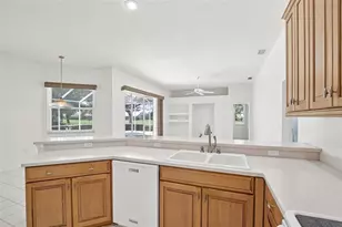 6503 Drewrys Bluff, Bradenton, FL 34203 - Photo 8