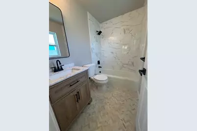 428 62nd Street, Holmes Beach, FL 34217 - Photo 10