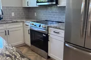 428 62nd St, Holmes Beach, FL 34217 - Photo 4