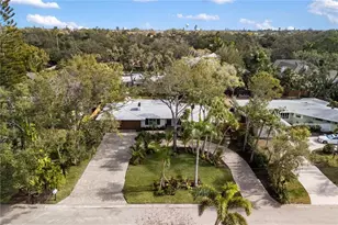 3705 Tangier Terrace, Sarasota, FL 34239 - Photo 10