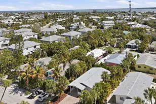 5803 De Palmas Ave, Holmes Beach, FL 34217 - Photo 32