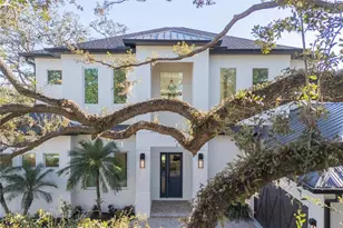 2420 Floyd St, Sarasota, FL 34239 - Photo 6