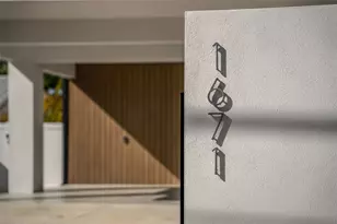 1671 Arlington St, Sarasota, FL 34239 - Photo 2