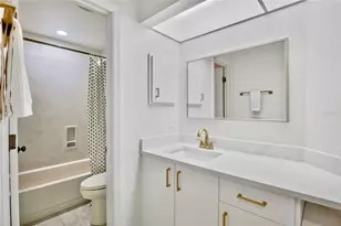 3846 Lyndhurst Ct, Sarasota, FL 34235 - Photo 24