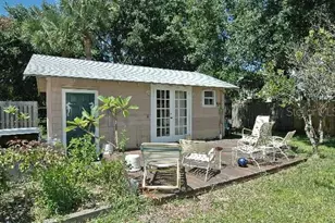 919 47th St, Sarasota, FL 34234 - Photo 6