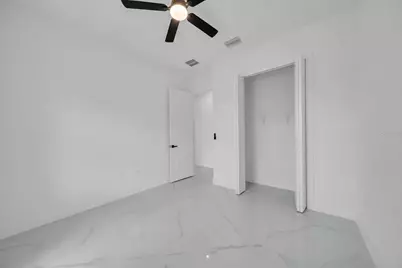 635 Summit Avenue S, Lehigh Acres, FL 33974 - Photo 22