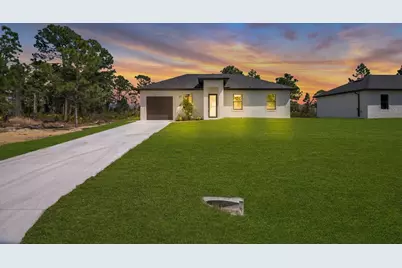 635 Summit Avenue S, Lehigh Acres, FL 33974 - Photo 32