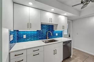 101 Louella Ln, Nokomis, FL 34275 - Photo 16