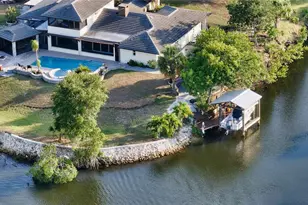 5500 Merrimac Dr, Sarasota, FL 34231 - Photo 50