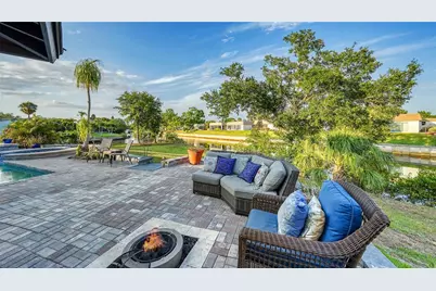 5500 Merrimac Drive, Sarasota, FL 34231 - Photo 40